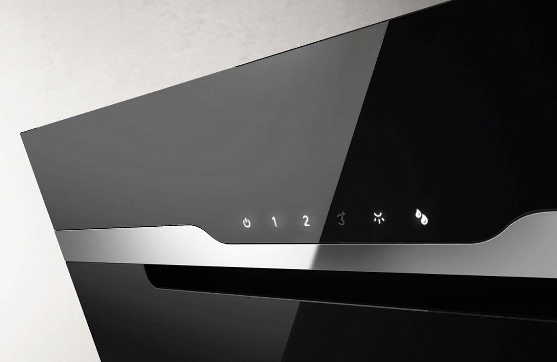 Наклонная вытяжка Elica MAJESTIC NO DRIP BL/A/60